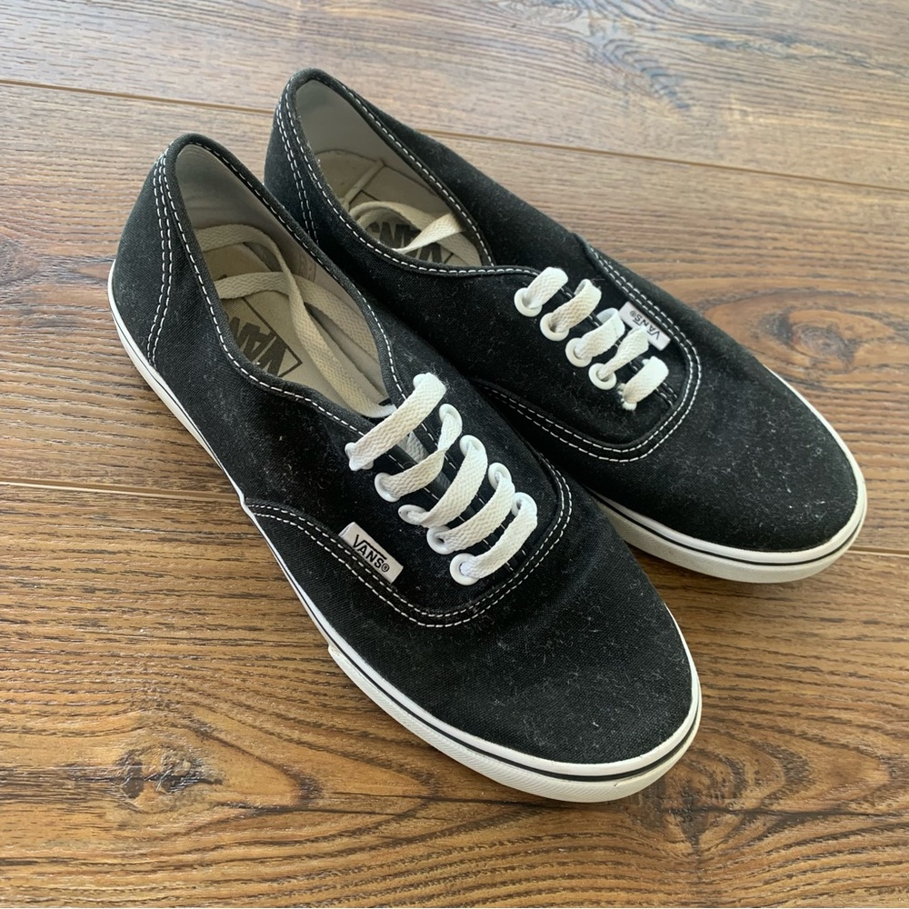 Black Vans